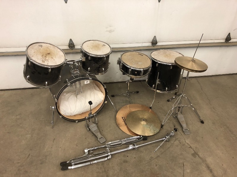 lot 23 image: Remo Drum Set With Assorted Stands ...