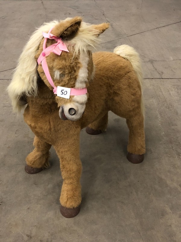 lot 50 image: 36 Pony ...