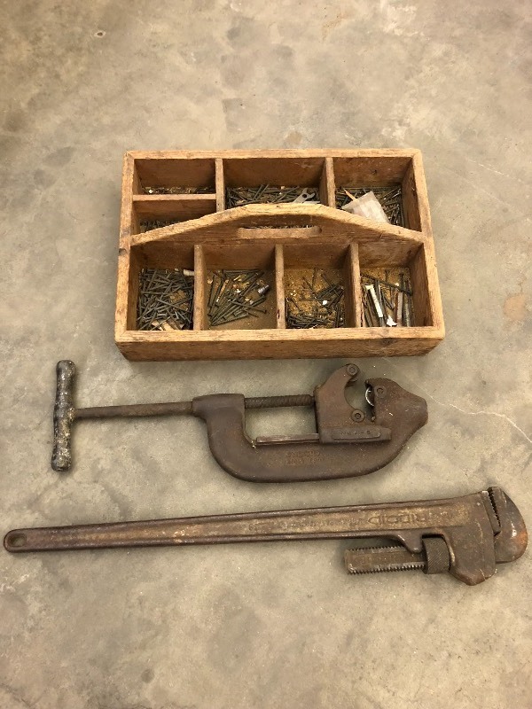 lot 81 image: Lot Of Assorted Hardware, Ridgid-3...