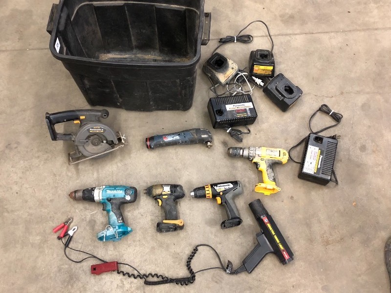 lot 101 image: Lot Of Assorted Timing Gun, Cordle...
