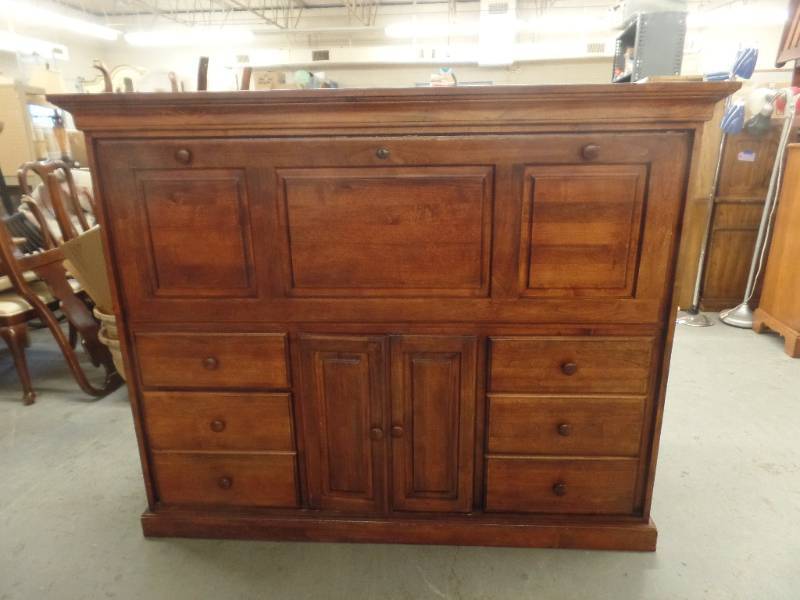 lot 201 image: DROP FRONT DESK