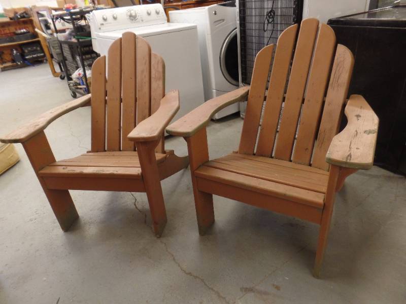 lot 229 image: WOODEN ADIRONDAC CHAIRS