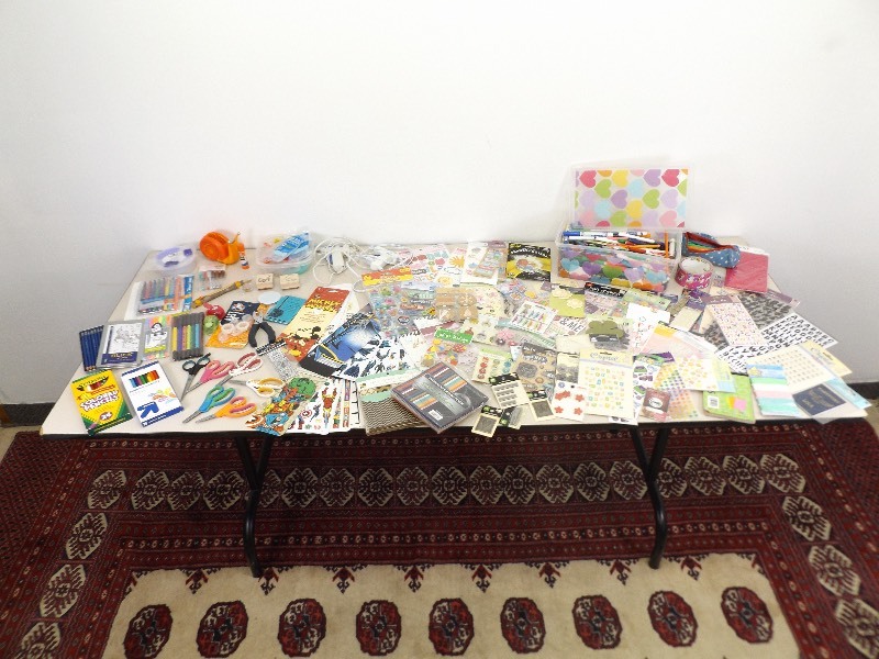 lot 29 image: Large Lot of Craft Supplies