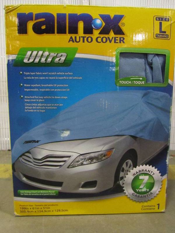 lot 78 image: Rain-X Size Large Car Cover in Blue