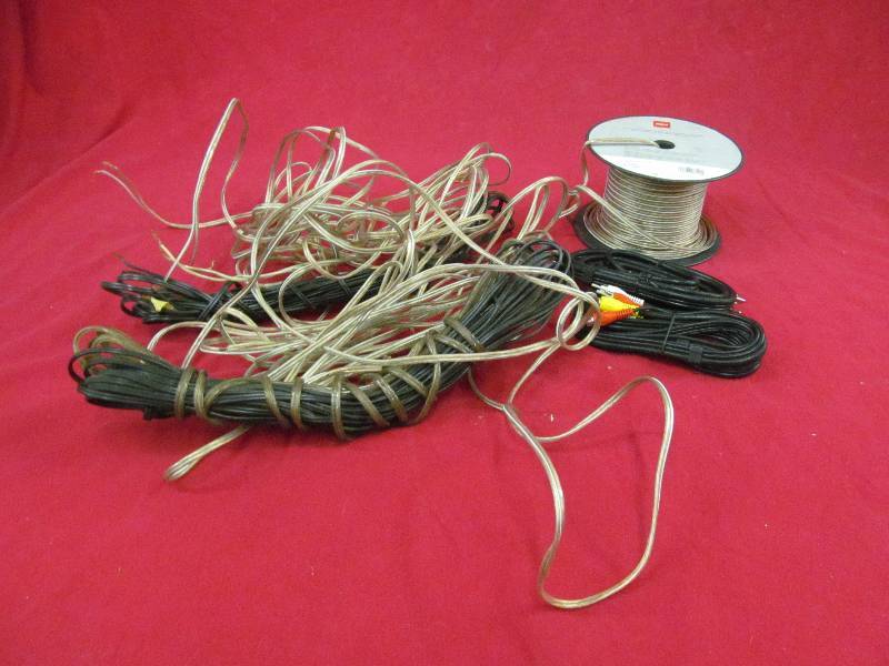 lot 4 image: speaker wire, AV cable