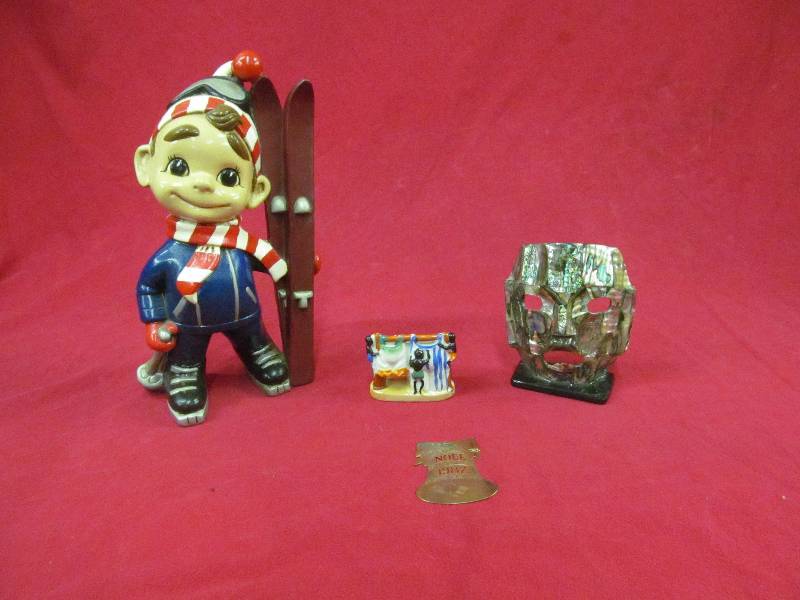 lot 7 image: home dcor