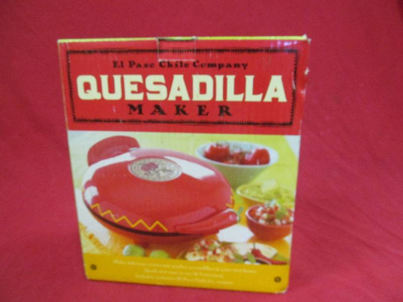lot 16 image: Quesadilla maker