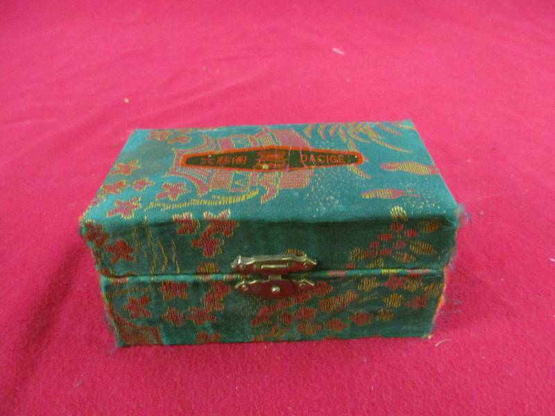 lot 73 image: Chinese musical silver balls