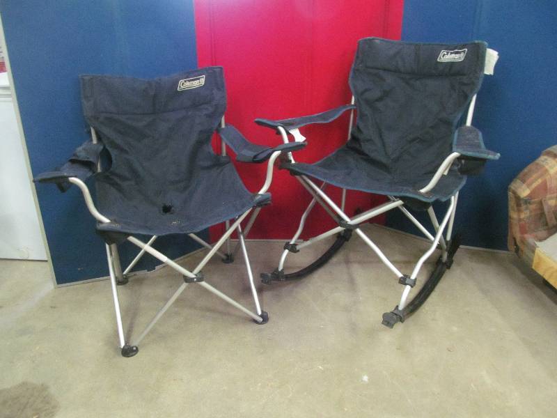 lot 88 image: Coleman folding camp chairs