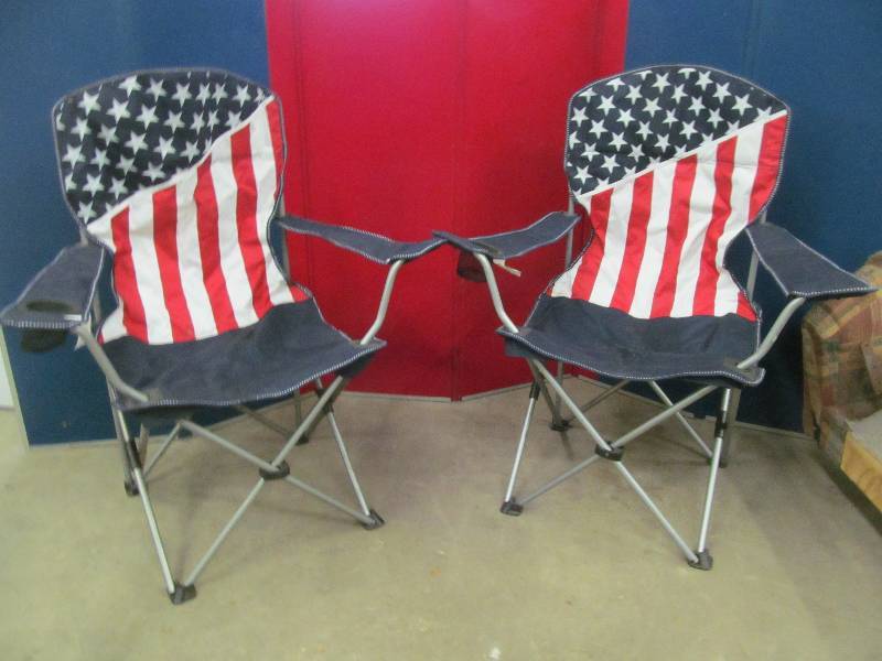 lot 101 image: Patriotic camp chair