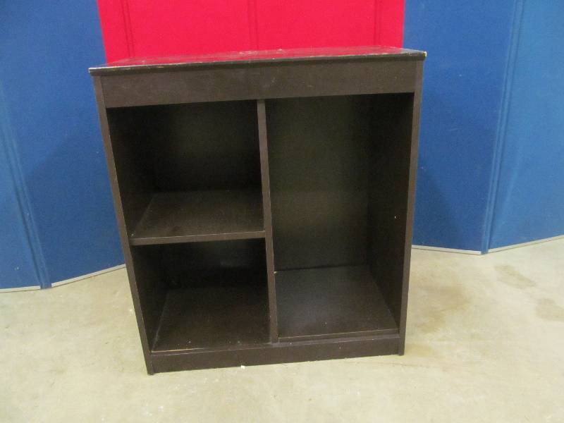 lot 119 image: cabinet