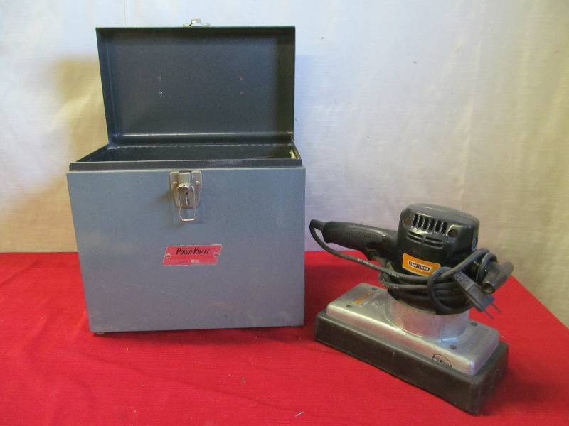 lot 138 image: Craftsman Sander