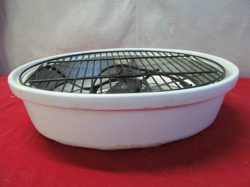 lot 172 image: electric grill