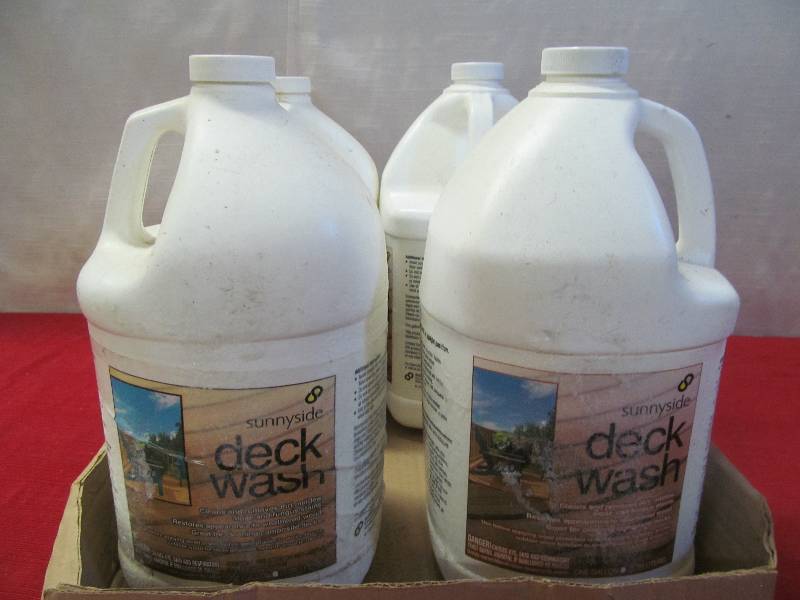 lot 174 image: Sunnyside deck wash