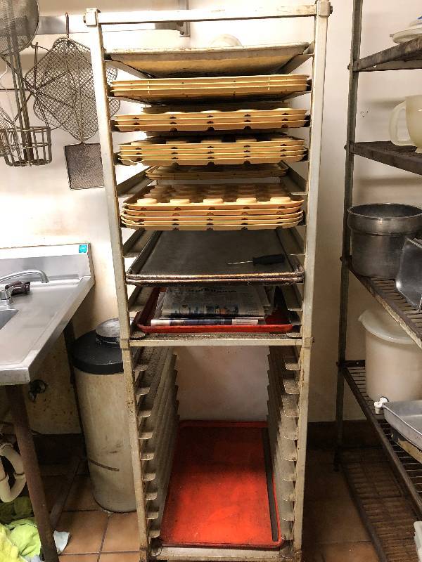Cooling Rack with trays