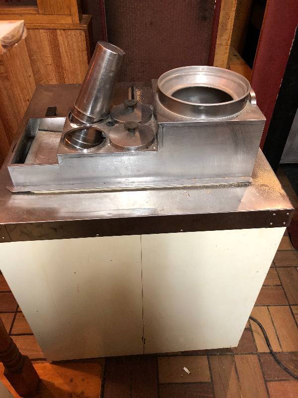 Master Bilt Ice Cream Dipping Cabinet