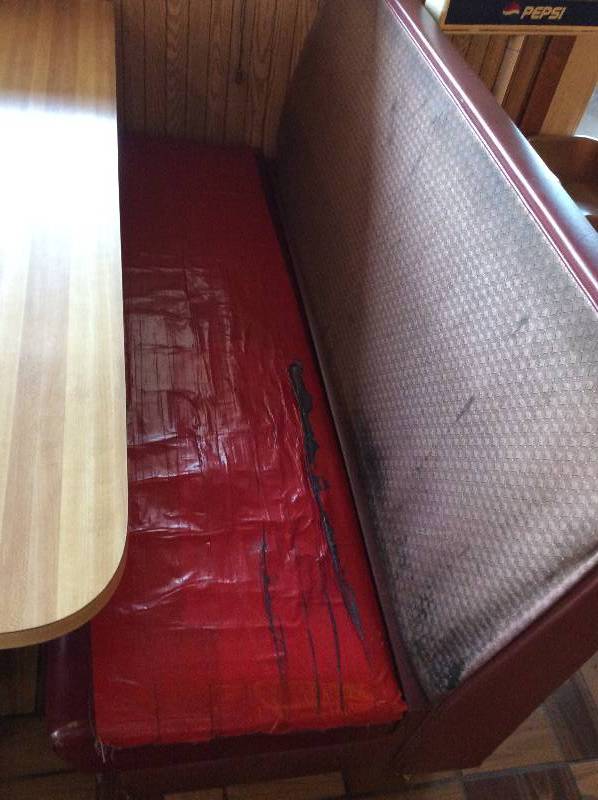 Booths & Tables Package