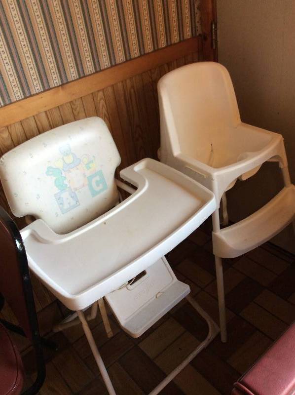 3 high chairs