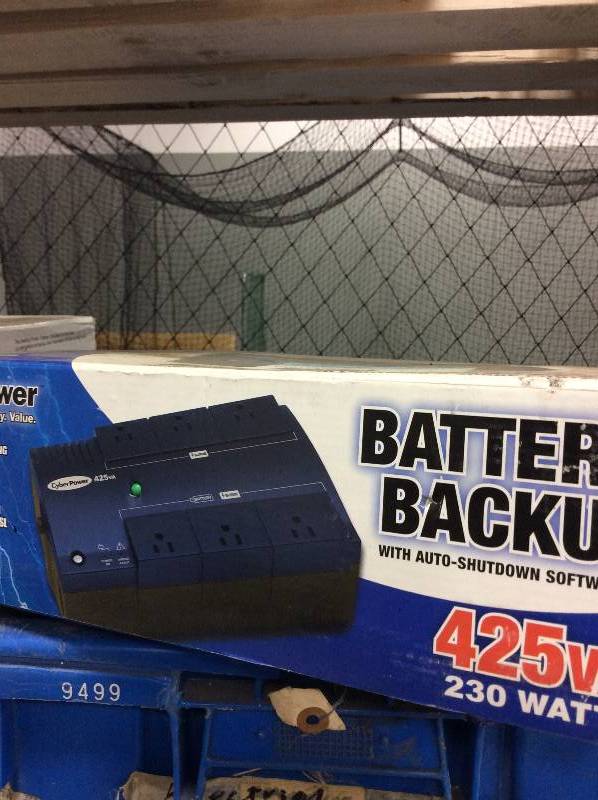 lot 34 image: Cyber Power battery backup