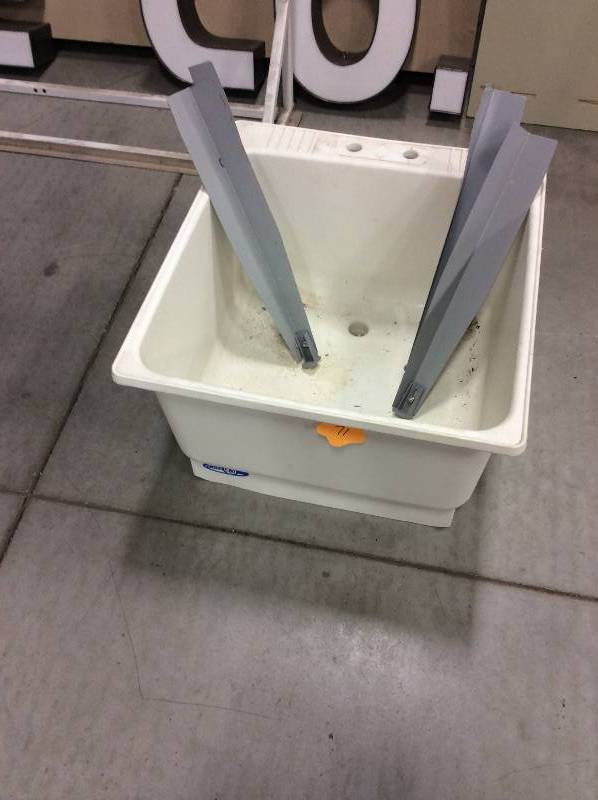 lot 71 image: Utility Sink with legs