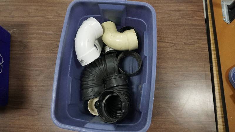 lot 23 image: misc. pvc pipe fittings