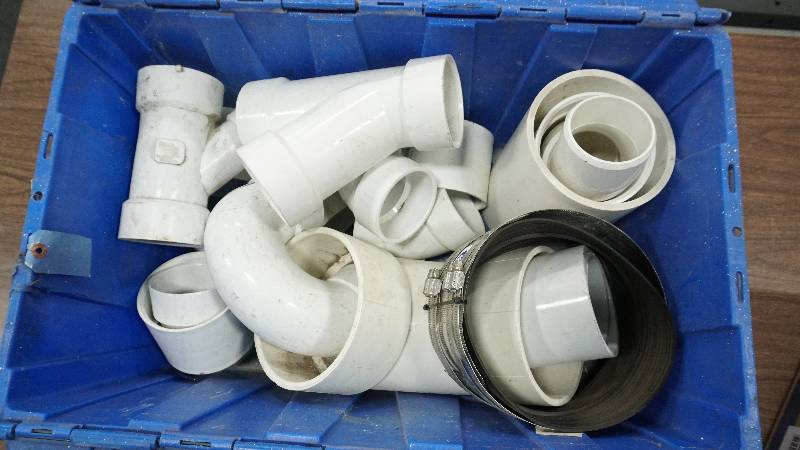 lot 33 image: misc. pvc pipe fittings