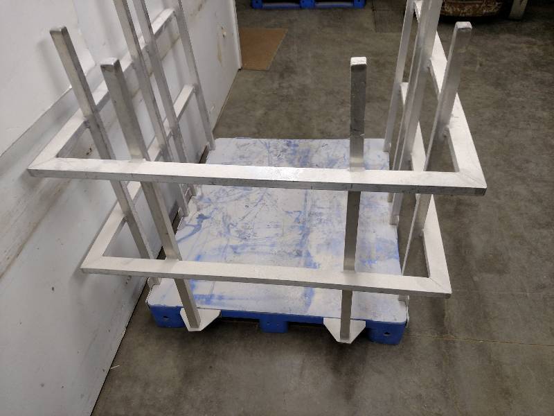 Poly Pallet 47 x 39 with Aluminum...