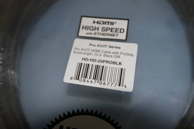 lot 18 image: NEW Comprehensive Professional AVIT Series 25 High Speed HDMI Cable