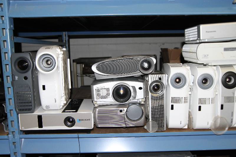 lot 50 image: Huge Lot of ProfessionalCommercial Audiovisual LCD & DLP Projectors - Parts & Repair