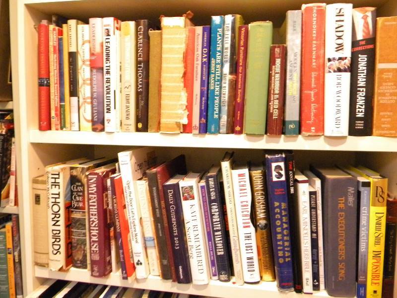 lot 38 image: Huge Book Lot