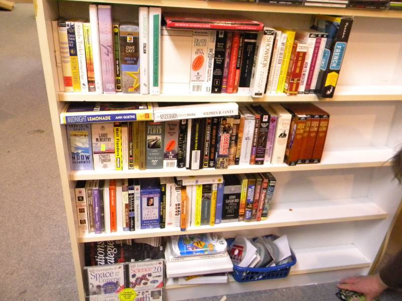 lot 43 image: Lot of Audio Books on Cassette