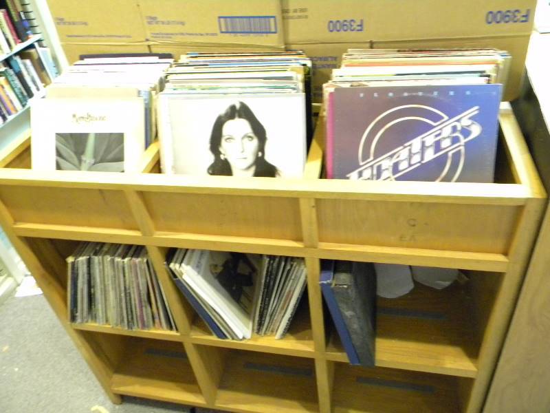 lot 46 image: Large Lot of Records