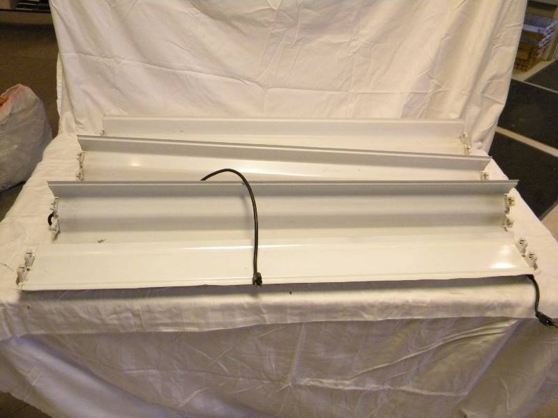 lot 56 image: 4 Shop Light Fixtures