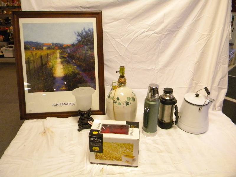 lot 63 image: Housewares Lot