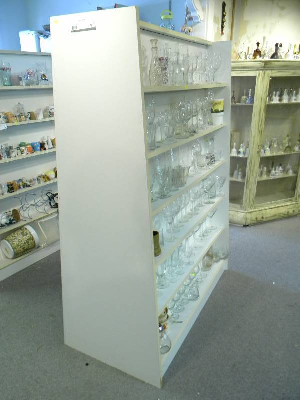 lot 90 image: Display Shelving Unit