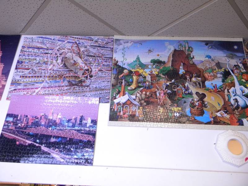 lot 96 image: Puzzle Picture Art