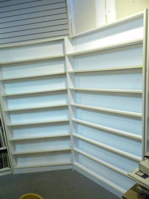 lot 101 image: Large Shelving Unit
