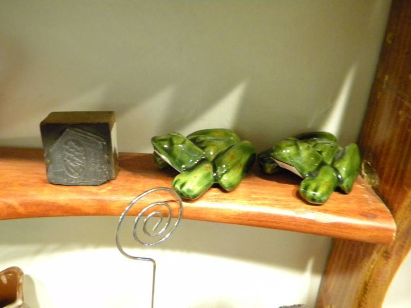 lot 137 image: Knick Knack and Collectable Lot