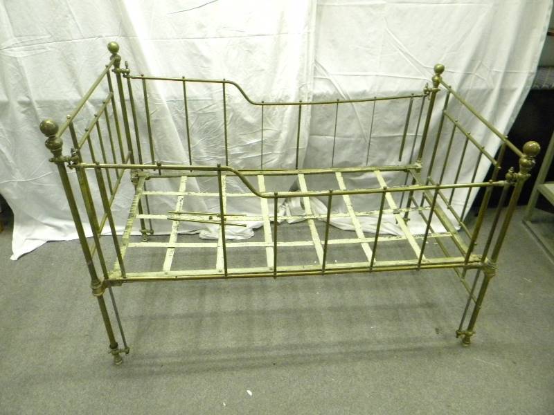 Antique brass outlet crib