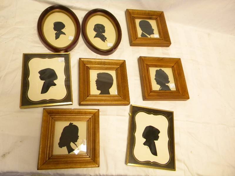 lot 185 image: Silhouette Picture Lot