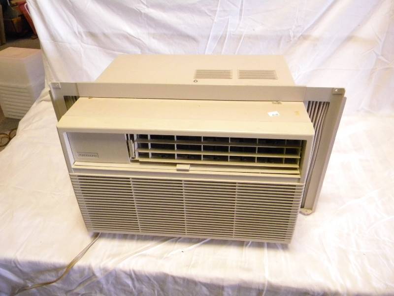 lot 243 image: Kenmore Window Air Conditioning Unit