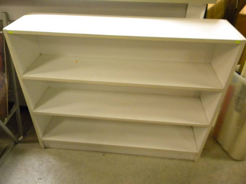 lot 259 image: White Shelving Unit