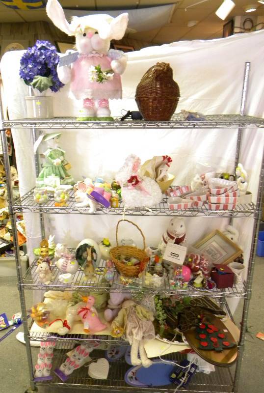 lot 267 image: Huge Easter Lot