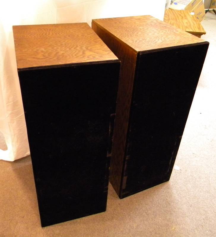 lot 288 image: Large Vintage Speakers