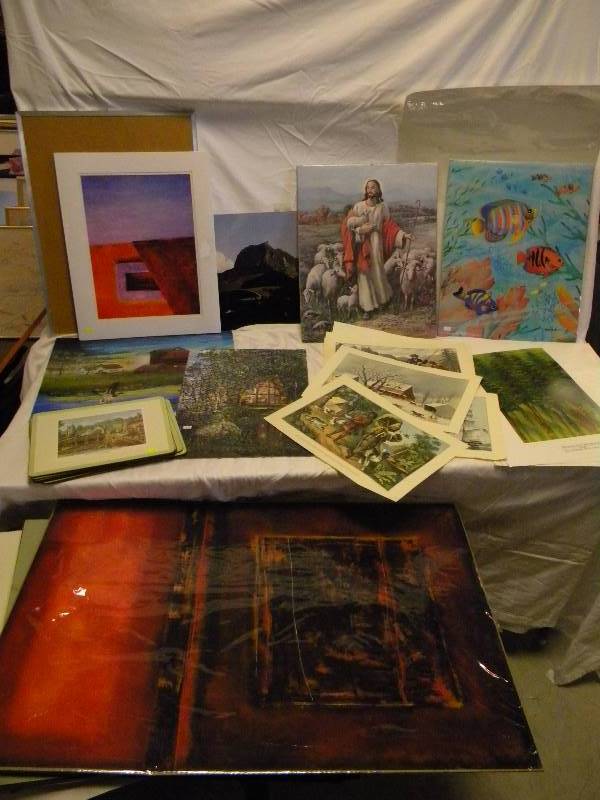lot 304 image: Art Frames and Prints
