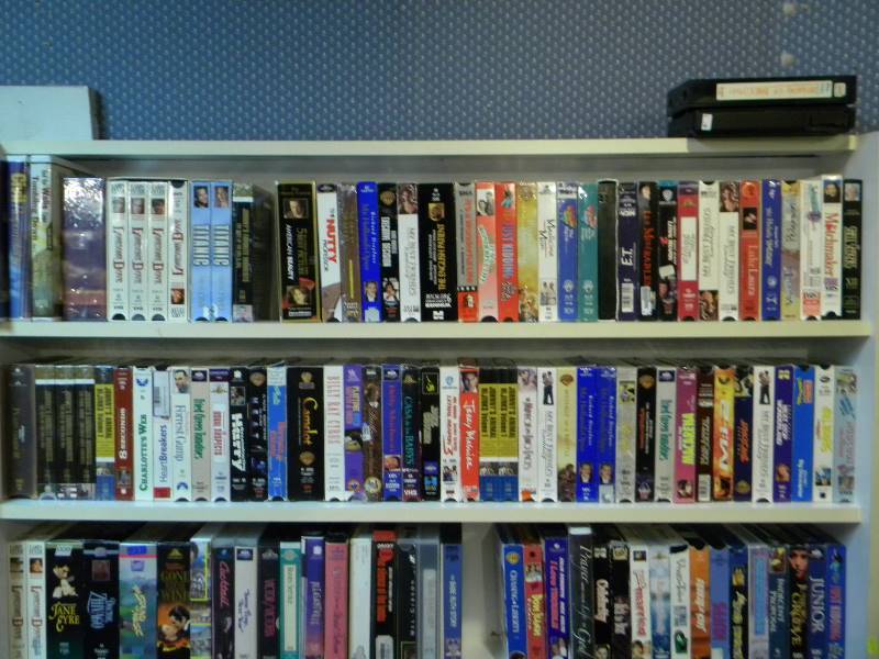 lot 31 image: Large Lot of VHS Tapes