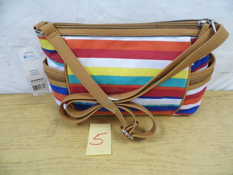lot 5 image: Rosetti Purse