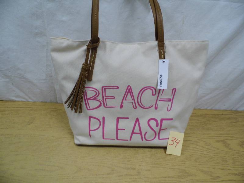 lot 34 image: Beach Please Sonoma Purse
