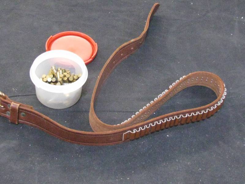 lot 18 image: 22 Ammo Belt & 22 Shells