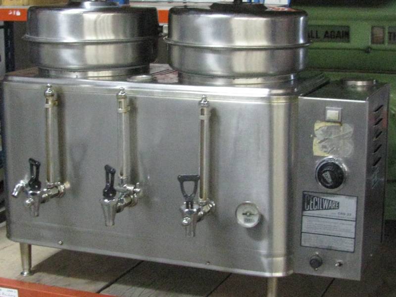 lot 31 image: Cecilware Commercial Coffee Maker